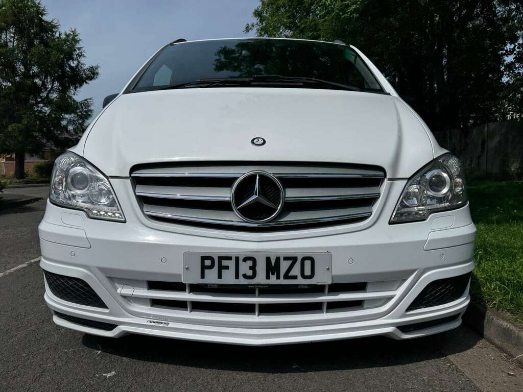Mercedes-Benz Vito 122Cdi Window Van Black #9