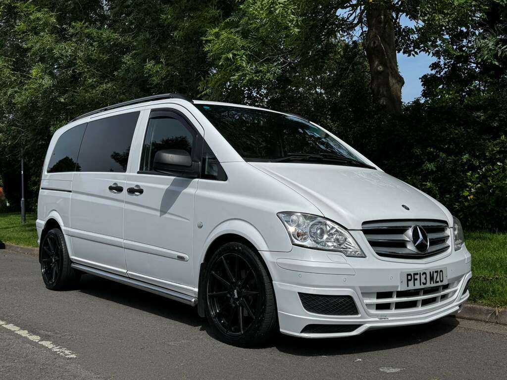 Mercedes-Benz Vito 122Cdi Window Van Black #8