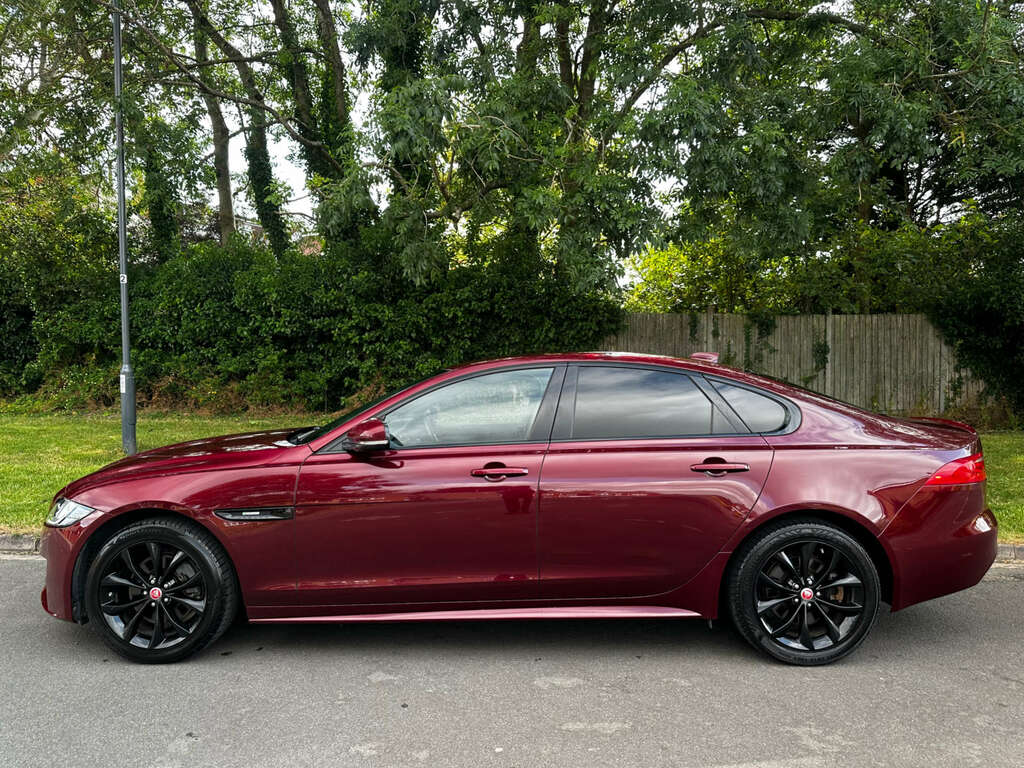 Jaguar XF Saloon 2.0 Xf R-sport D 2016 Red #4