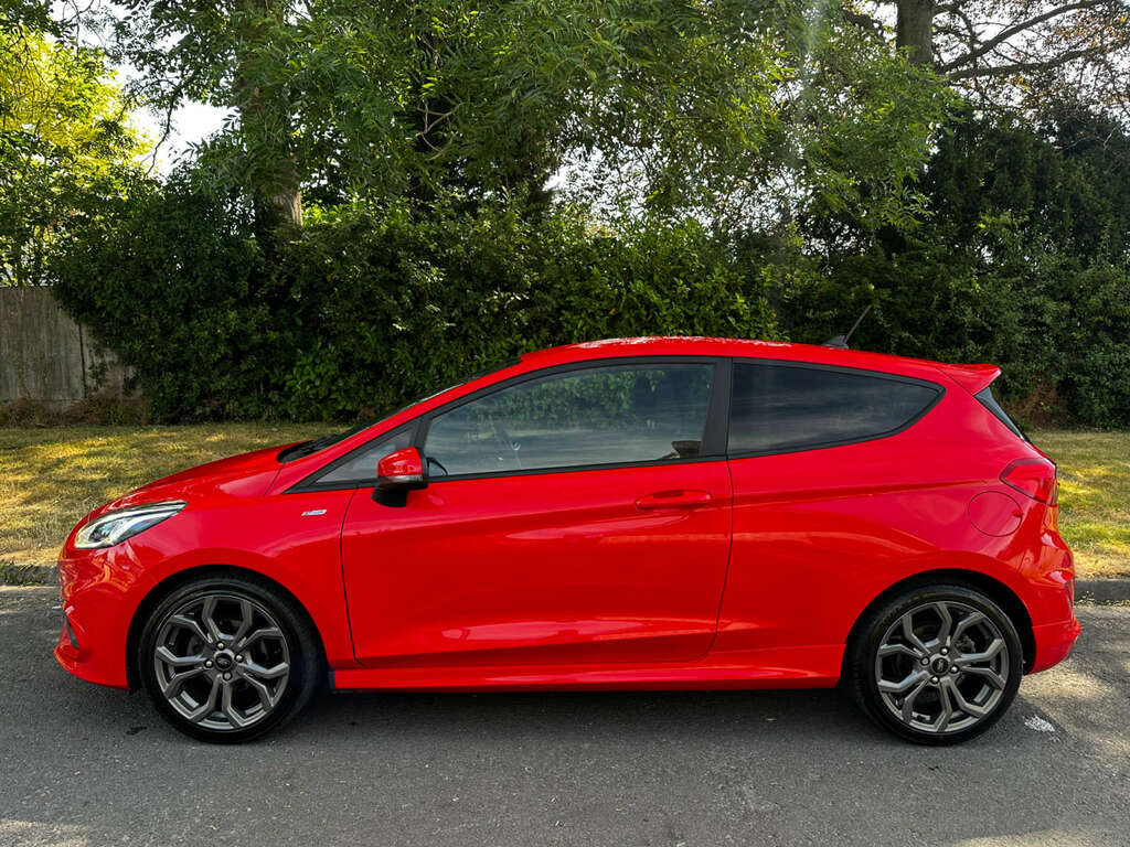 Ford Fiesta Hatchback 1.0 Fiesta St-line T 2019 SM19YKF Red #4