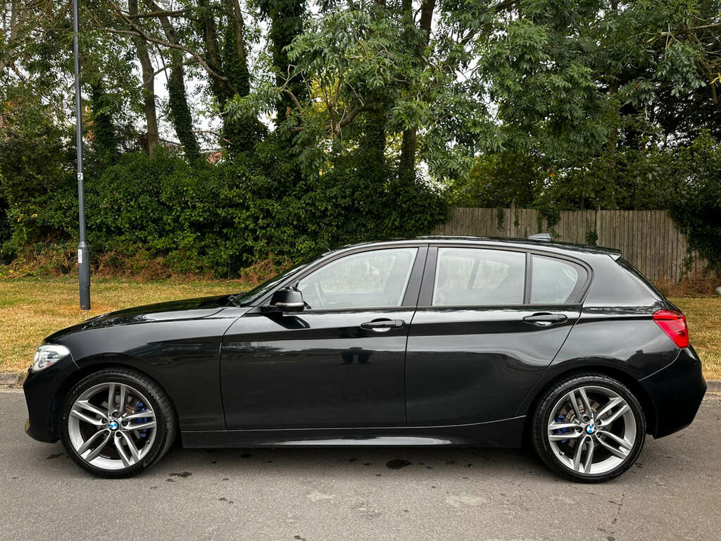 BMW 1 Series Hatchback 2.0 120D M Sport 2015 GV15FGO Black #4