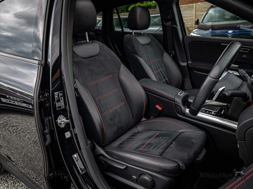 Mercedes-Benz GLA Class Suv 2.0 Gla220d Amg Line Night Edition Premium Pl Black #3
