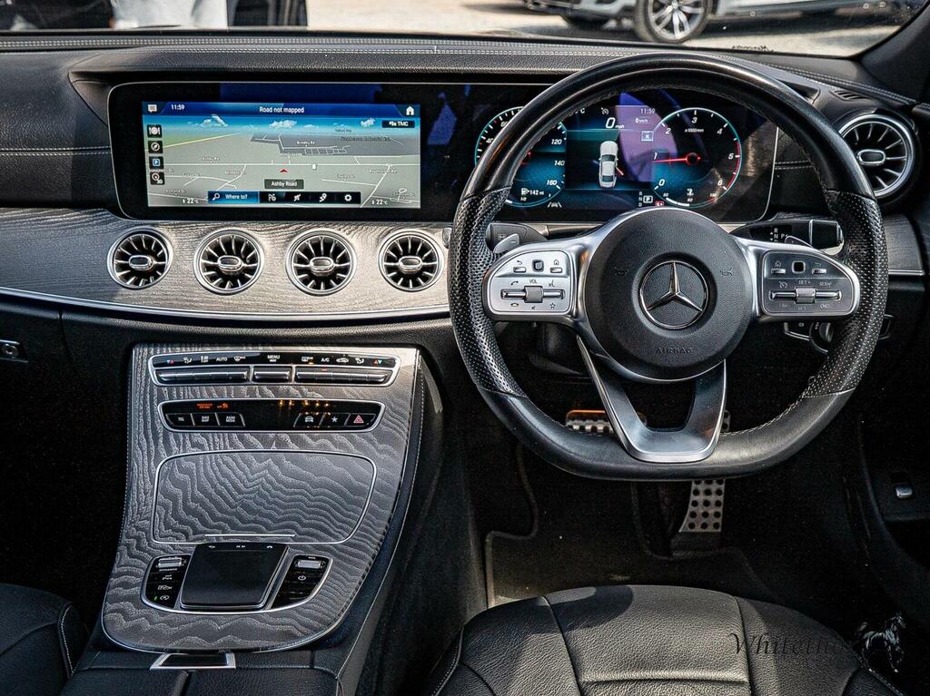Mercedes-Benz CLS Saloon 2.9 Cls400d Amg Line Night Edition Premium Black #3