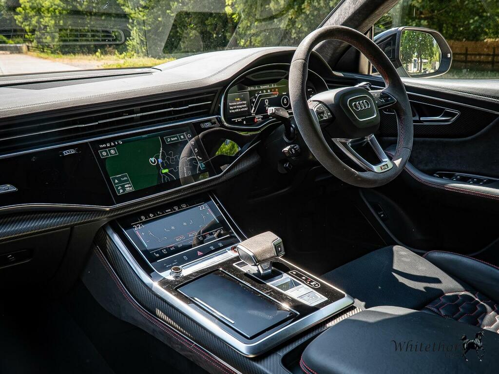 Audi RSQ8 4.0 Tfsi Purple #10
