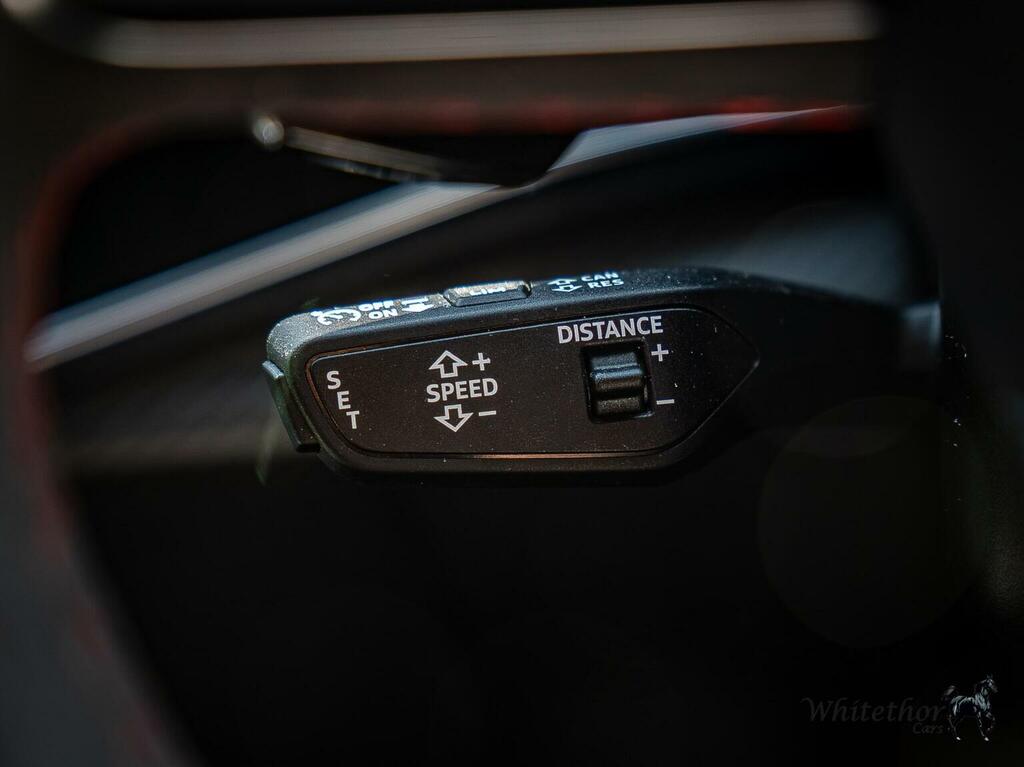Audi RSQ8 4.0 Tfsi Purple #24