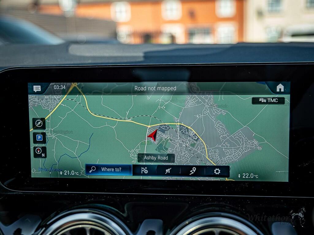 Mercedes-Benz GLA Class Suv Black #24