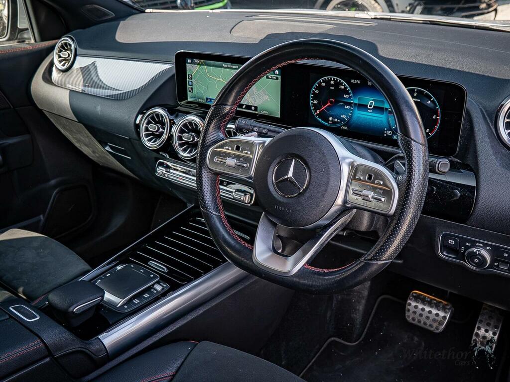 Mercedes-Benz GLA Class Suv Black #8