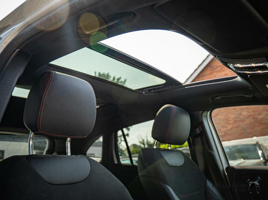 Mercedes-Benz GLA Class Suv Black #12