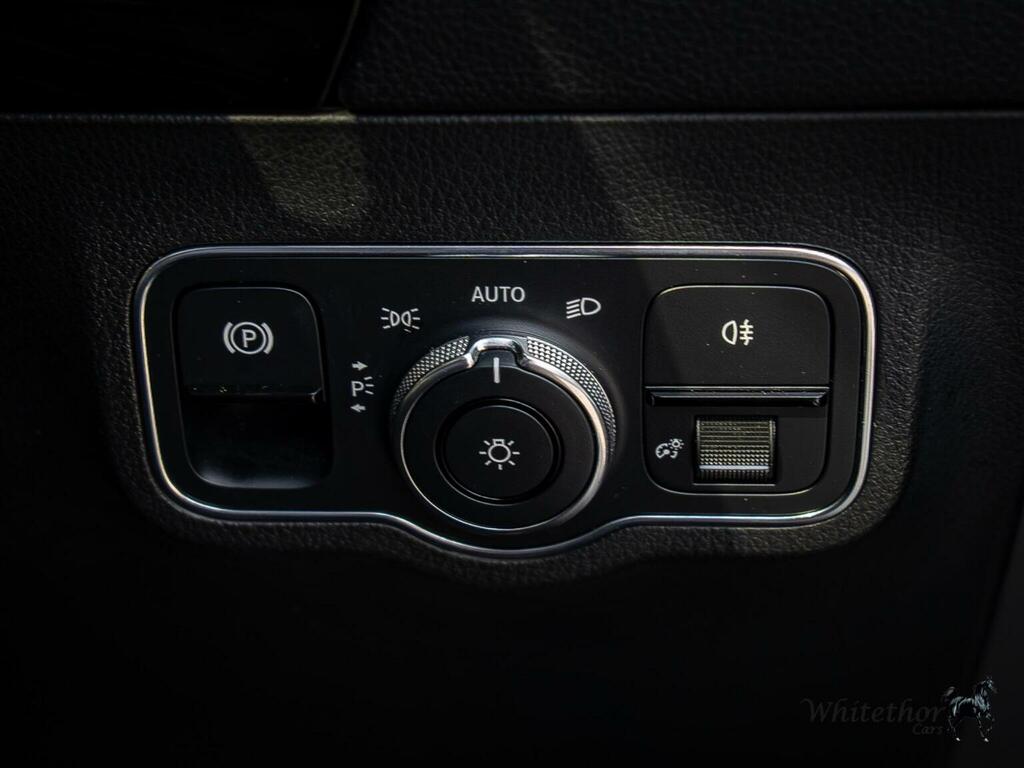 Mercedes-Benz GLA Class Suv Black #21