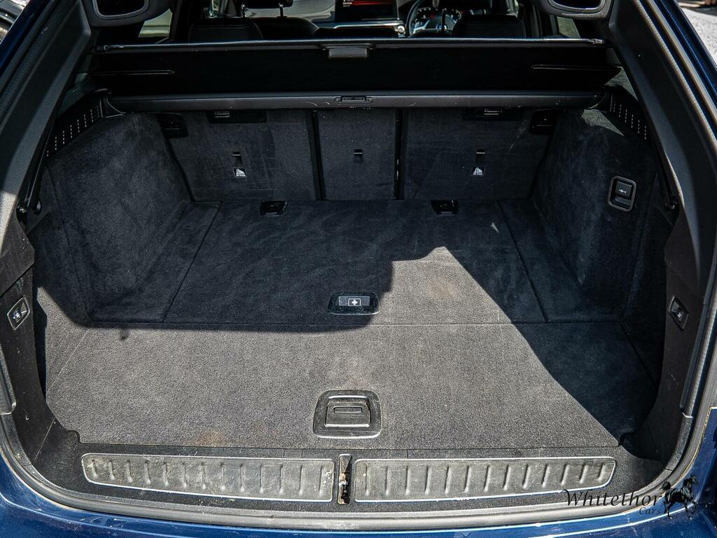 BMW 5 Series 520D Mht Se Step Black #34