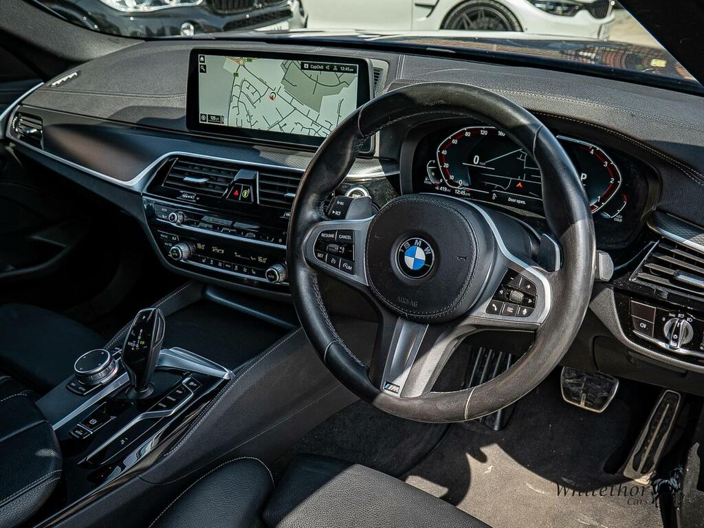 BMW 5 Series 520D Mht Se Step Black #8