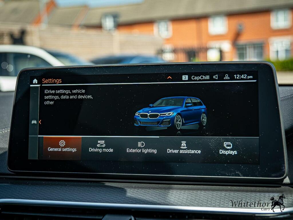 BMW 5 Series 520D Mht Se Step Black #31