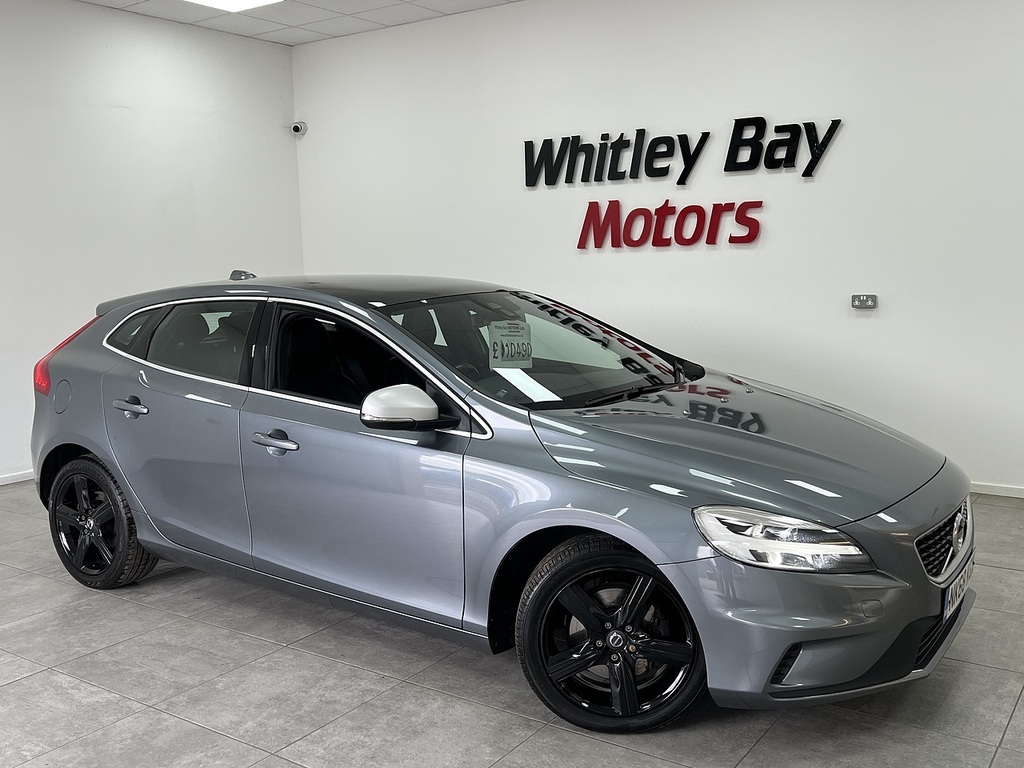 Volvo V40 T2 R-design Nav Plus Grey