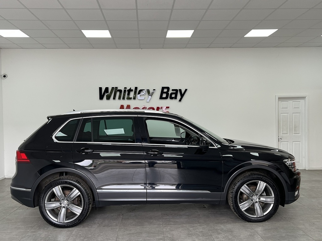 Volkswagen Tiguan Tdi Bluemotion Tech Sel NK66XUT Black #2