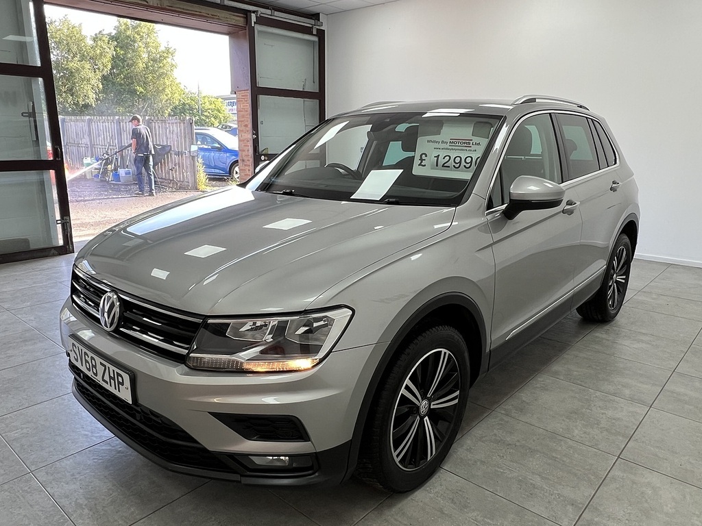 Volkswagen Tiguan Tdi Se Navigation SV68ZHP Silver #6