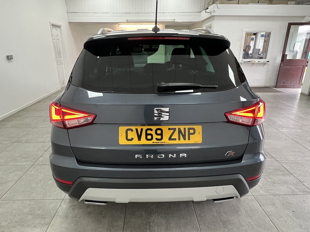 Seat Arona Tsi Evo Fr Sport Grey #4