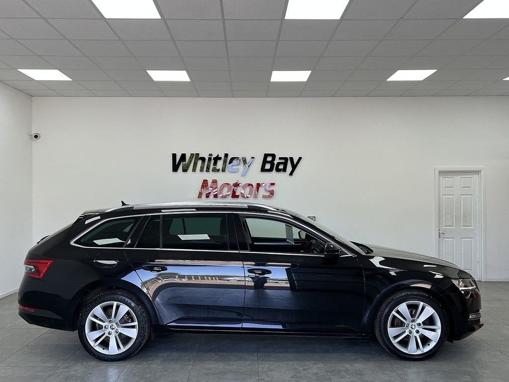 Skoda Superb Tdi Se L NA70OYP Black #2