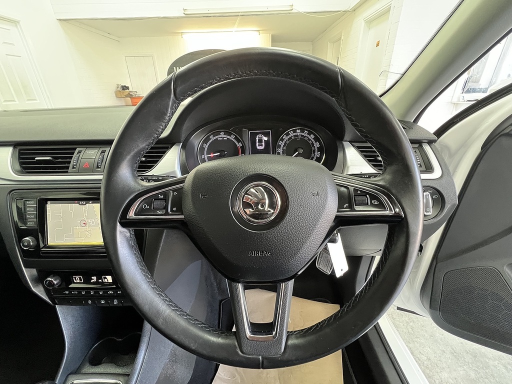 Skoda Rapid Spaceback Spaceback Se Tech Tsi Blue #9