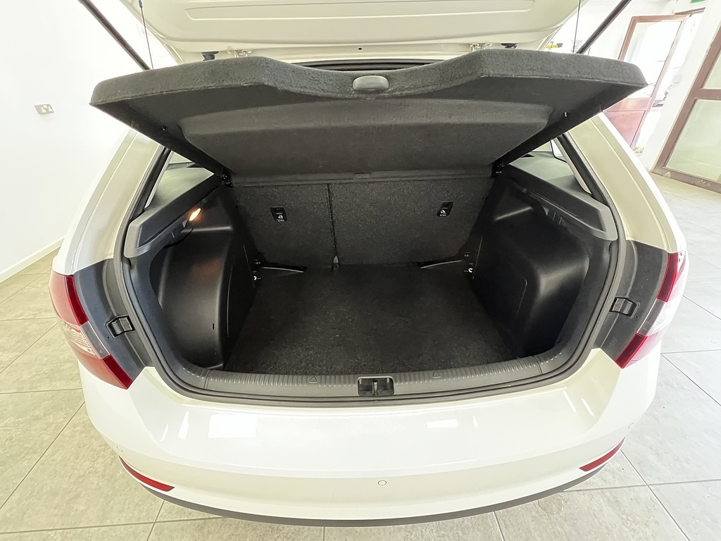 Skoda Rapid Spaceback Spaceback Se Tech Tsi Blue #16