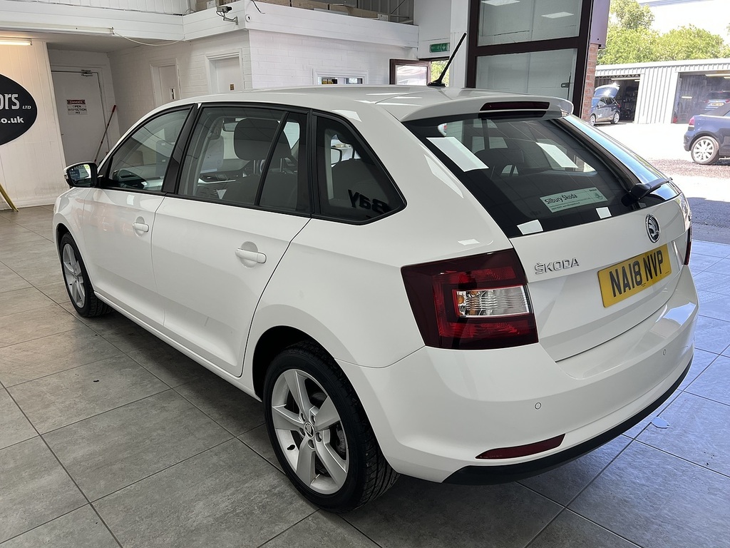 Skoda Rapid Spaceback Tsi Se Tech NA18NVP White #5