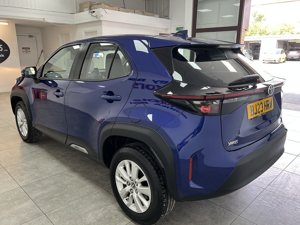 Toyota Yaris Cross Vvt-h Icon BJ23HRW Blue #4