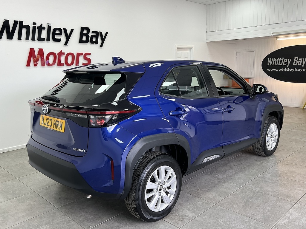 Toyota Yaris Cross Vvt-h Icon BJ23HRW Blue #2