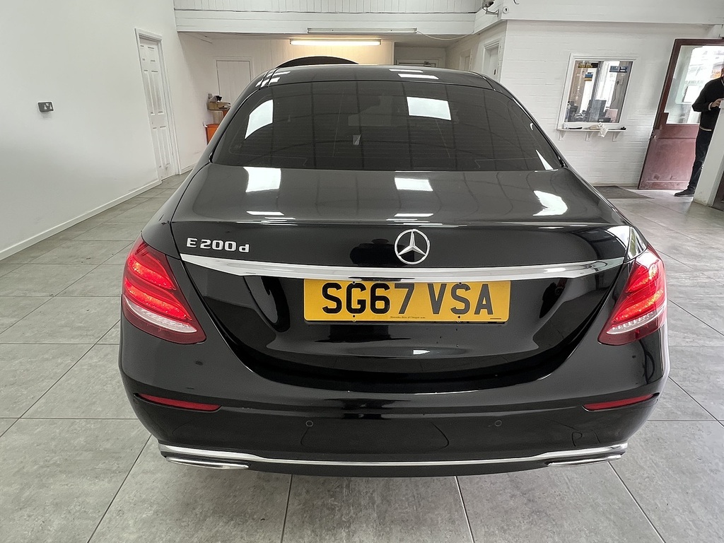 Mercedes-Benz E Class E200d Se Black #4