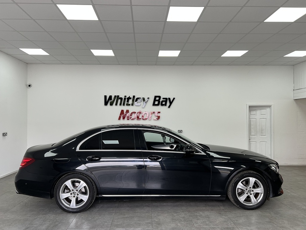 Mercedes-Benz E Class E200d Se Black #2