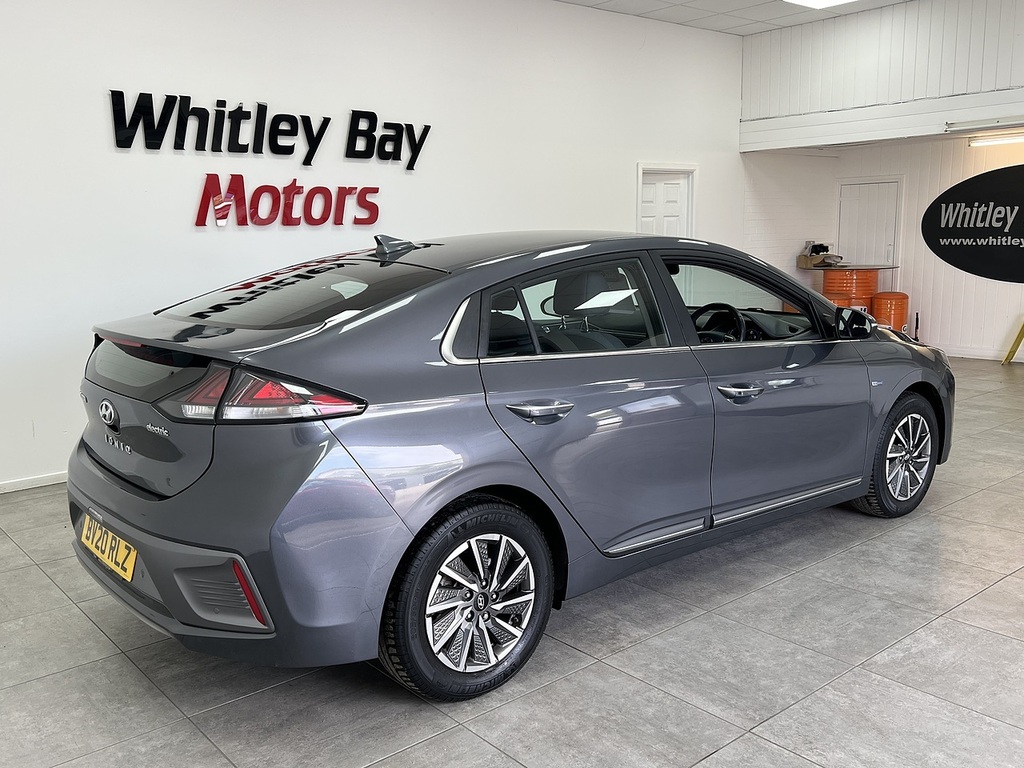 Hyundai Ioniq Premium Grey #3