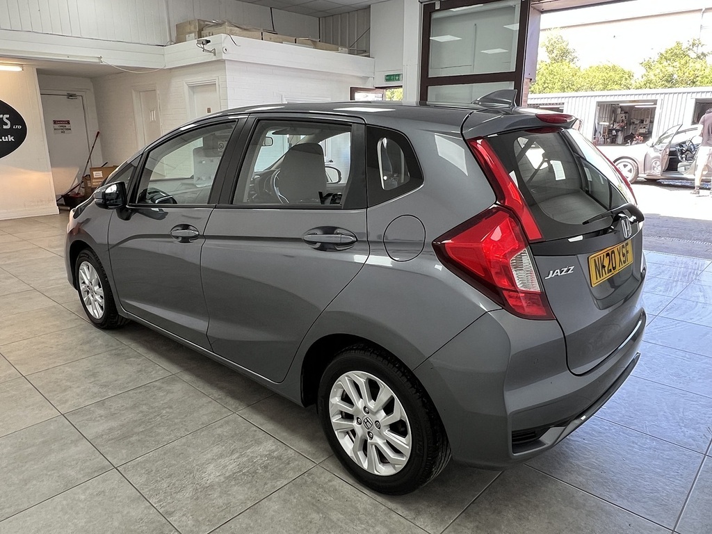 Honda Jazz I-vtec Se Grey #5