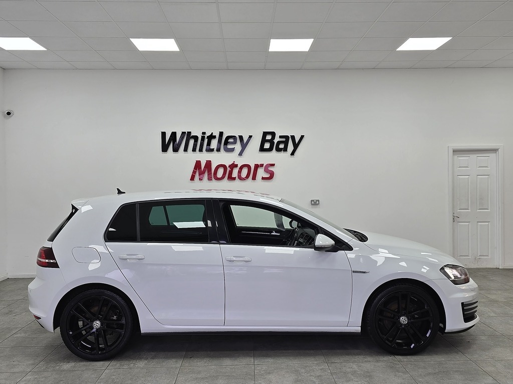 Volkswagen Golf Tdi Bluemotion Tech Gtd White #2
