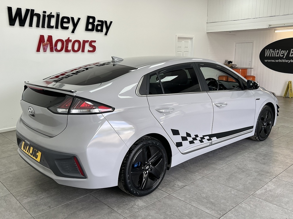 Hyundai Ioniq H-gdi Premium Se Grey #3