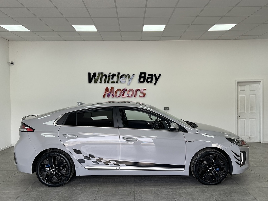 Hyundai Ioniq H-gdi Premium Se Grey #2