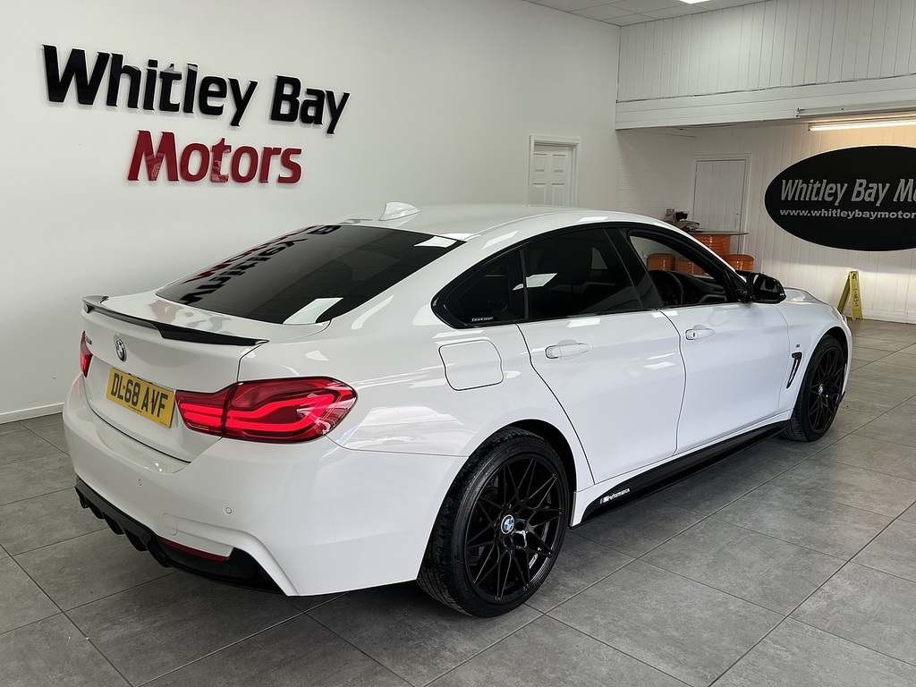 BMW 4 Series Gran Coupe 420D M Sport White #2