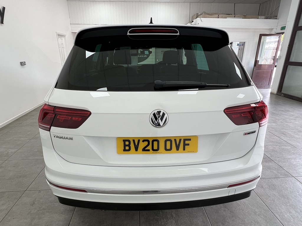 Volkswagen Tiguan Tdi R-line Tech BV20OVF White #4