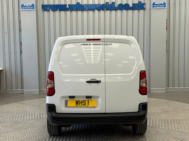 Citroen Berlingo 2023 1.5 Bluehdi 100 Bhp 1000 Enterprise Edition M White #5