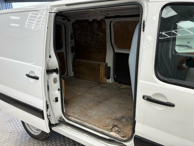 Peugeot Expert 1.6 Hdi Panel Van White #9