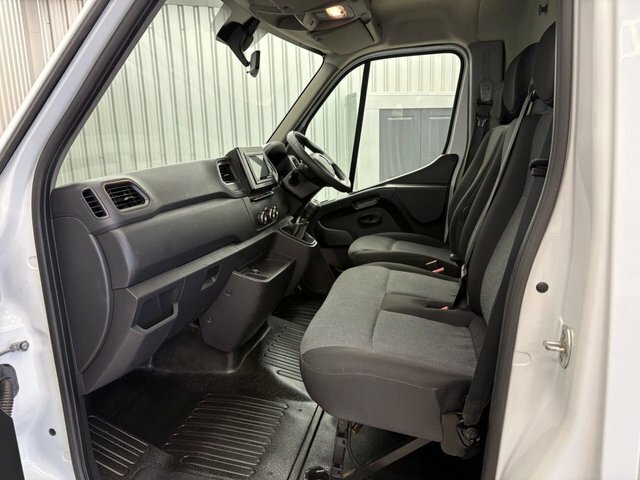 Renault Master 2.3 Dci 35 Business Panel Van F White #8