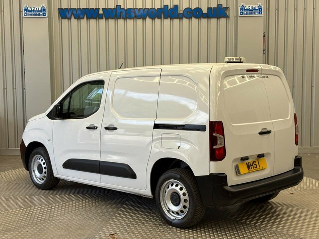 Peugeot Partner 2023 1.5 Bluehdi 100 Bhp 1000 Professional Premium White #4