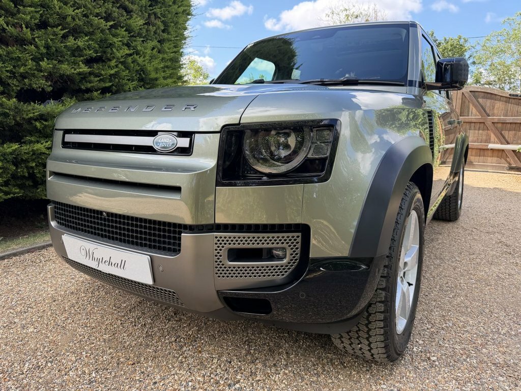 Land Rover Defender 110 2.0 P400e 15.4Kwh X Dynamic S Suv Plug Black #41