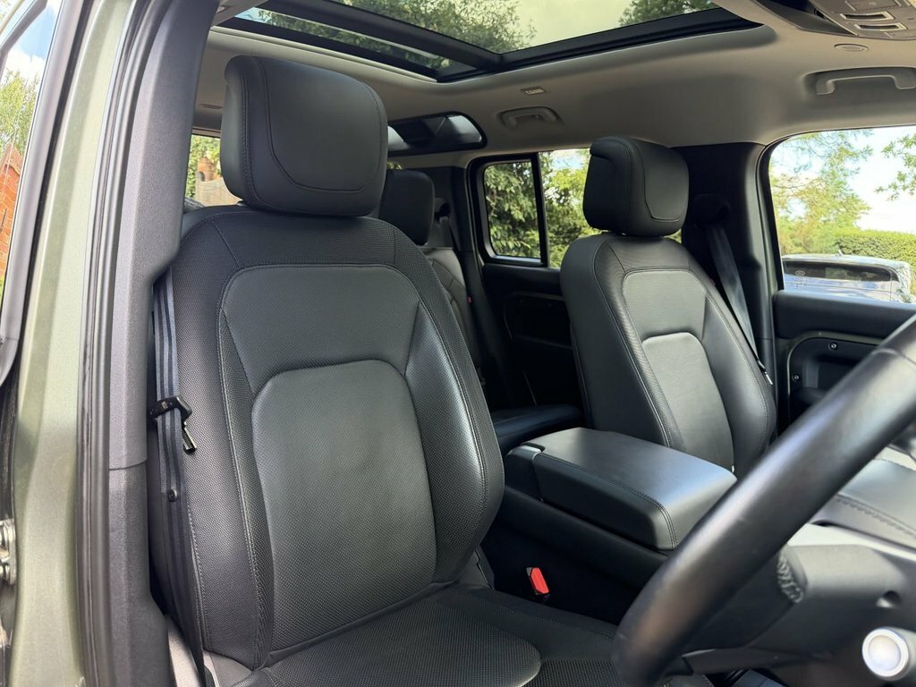 Land Rover Defender 110 3L X-dynamic Hse Green #6