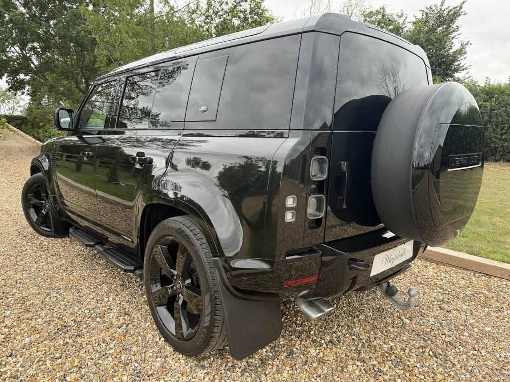 Land Rover Defender 110 2.0 P400e Xs Edition 110 Silver #8