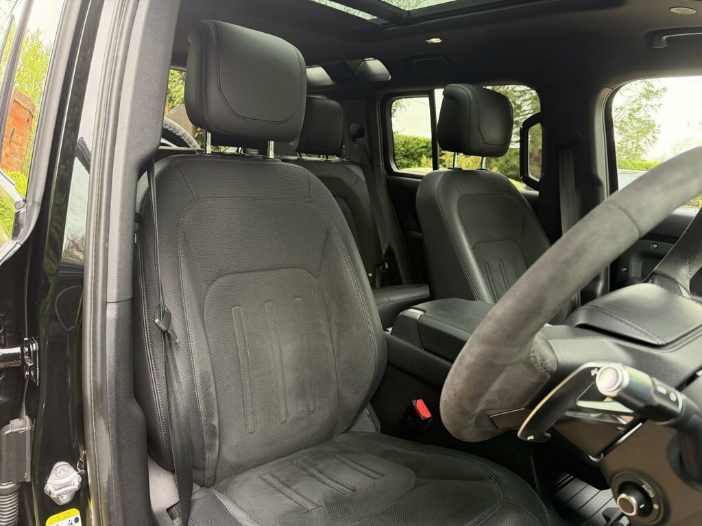 Land Rover Defender 110 2.0 P400e Xs Edition 110 Silver #15