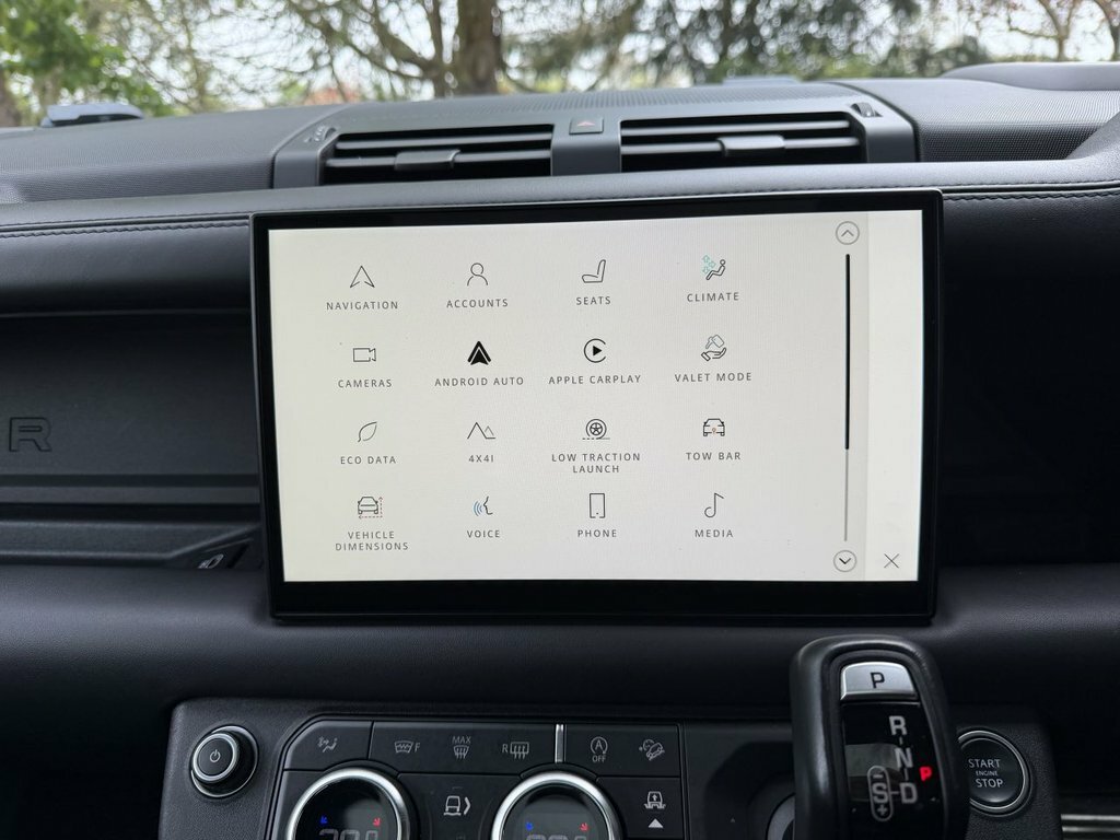 Land Rover Defender 110 2.0 P400e Xs Edition 110 Silver #26