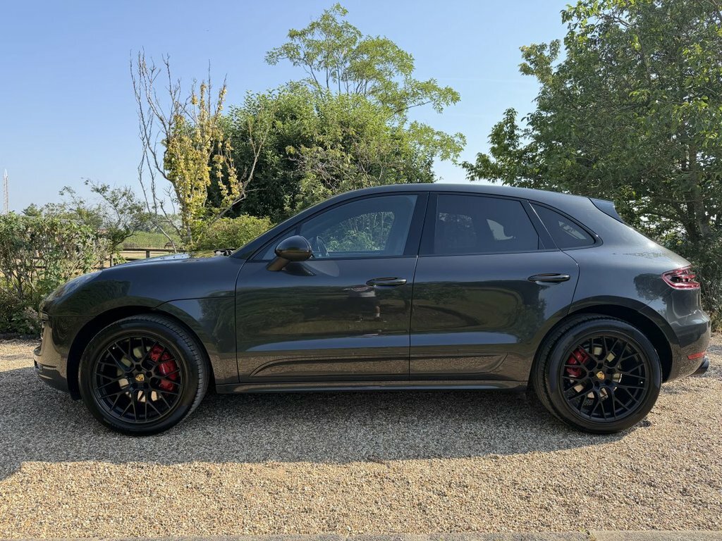 Porsche Macan 3L Gts FG67ZYO Grey #3