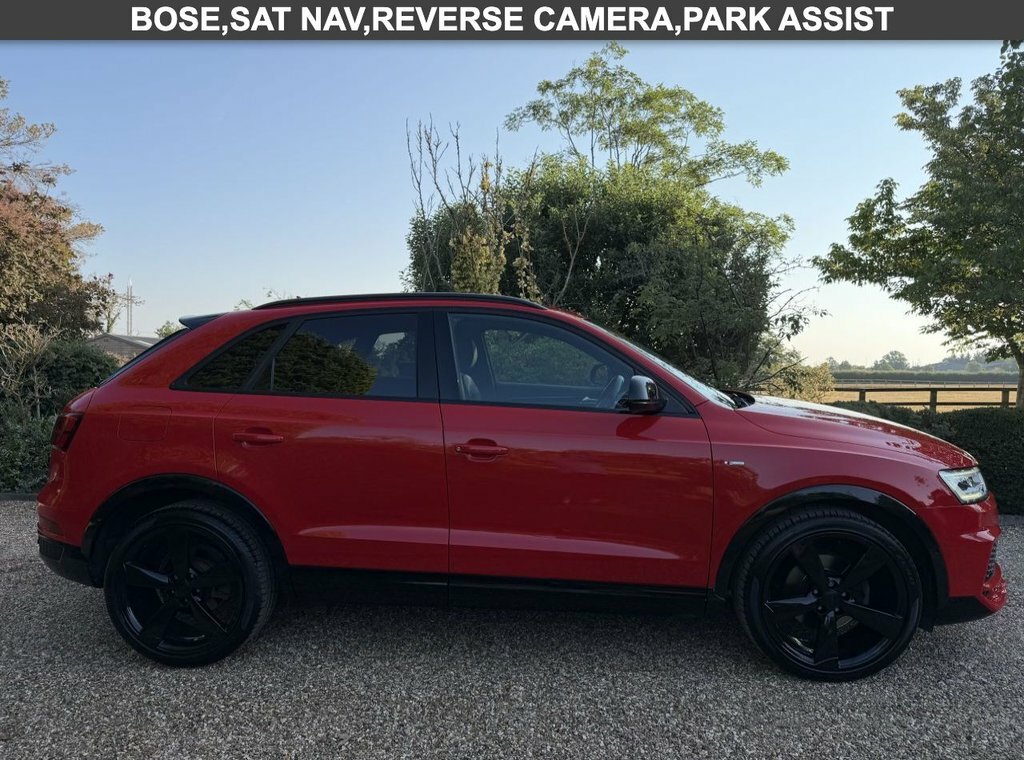 Audi Q3 2L Black Edition LO67NXM Red #4