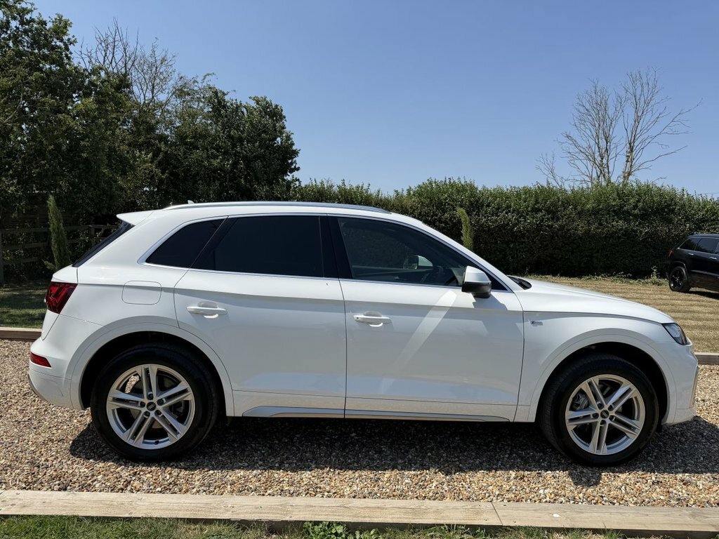 Audi Q5 2L S Line White #6