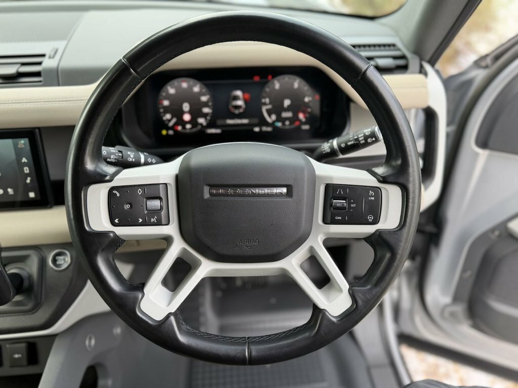 Land Rover Defender 90 X-dynamic Se Black #16