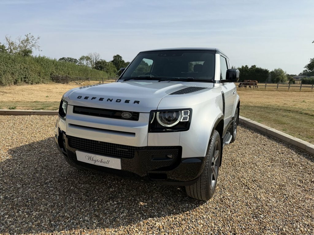 Land Rover Defender 90 X-dynamic Se Black #26