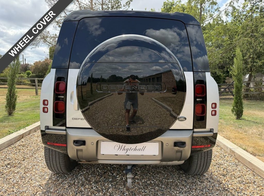 Land Rover Defender 110 D300 X-dynamic Hse Silver #8